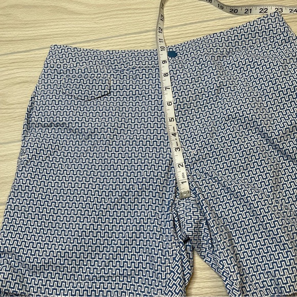 J. Crew Mid Length 7” Blue White Swim Lined Shorts Trunks Mens Size 32 - Picture 14 of 15
